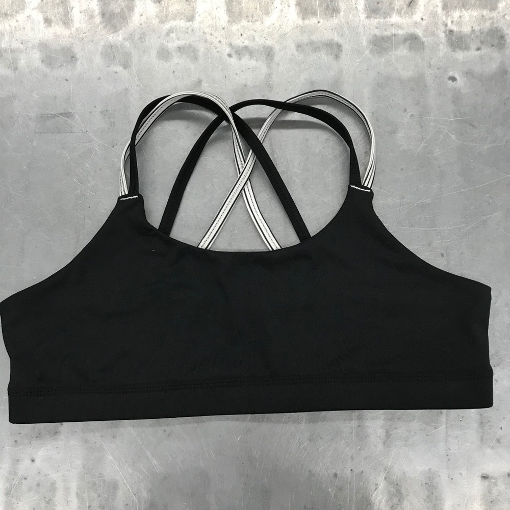 Black and white champion sports size XL